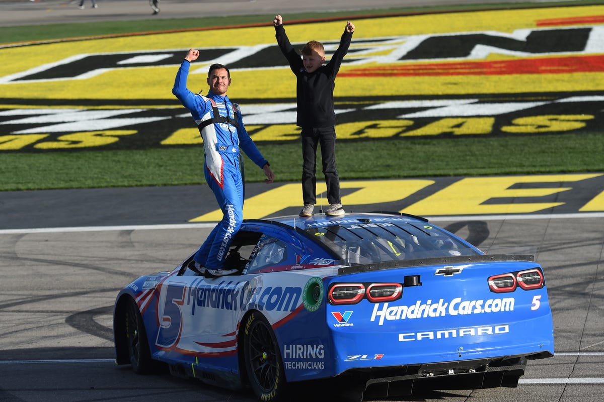 Chevrolet Continues To Dominate With Kyle Larson Win