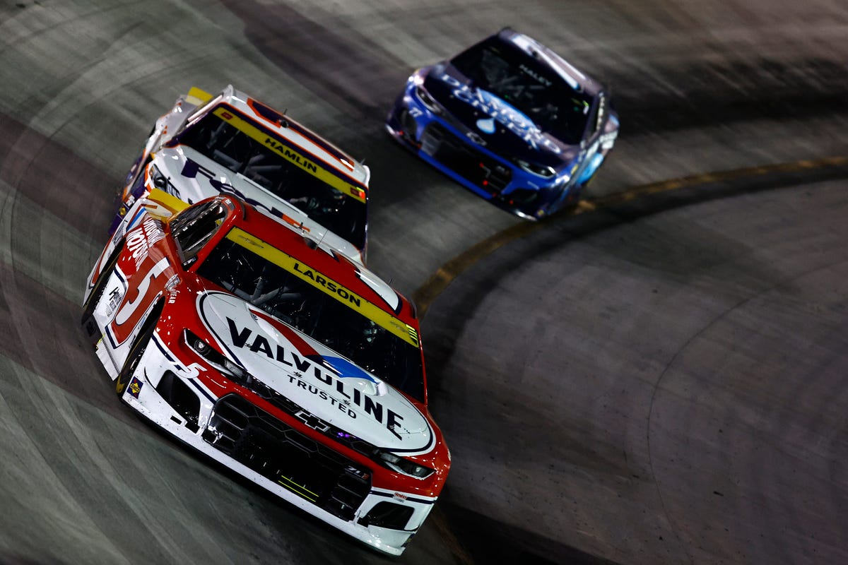 Playoff Pulse: Round of 12 set after Bristol Night Race