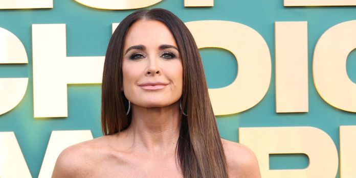 Kyle Richards, 55, Says This Hydrating $10 Face Mask ‘Really, Really Works’ for Dry Skin and ‘Fine Lines’