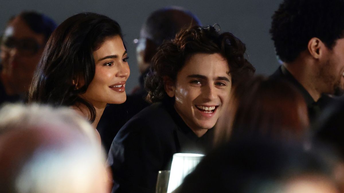 preview for Timothée Chalamet's dating history