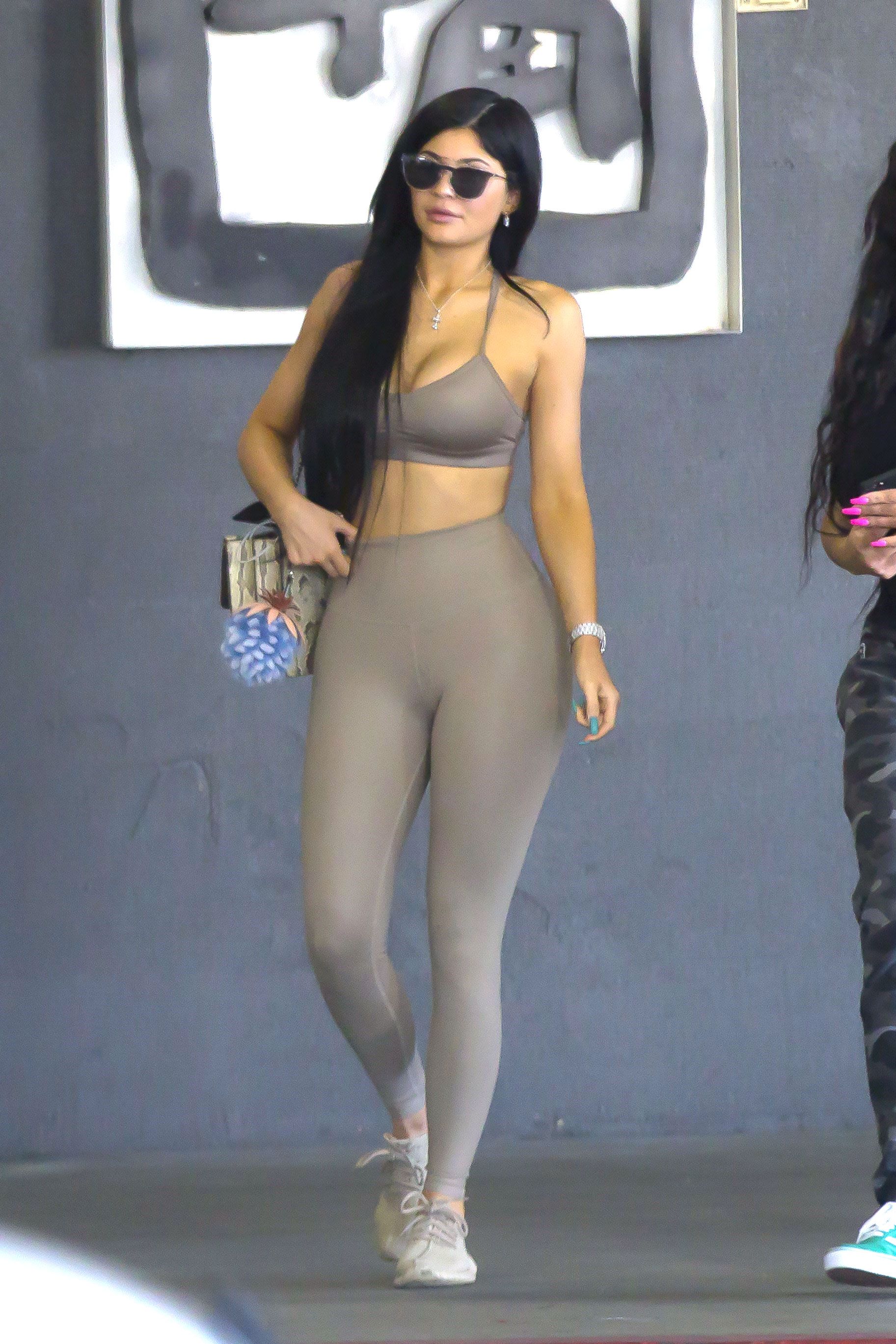 Kylie Jenner Rocks a Super Sexy Monochromatic Workout Ensemble