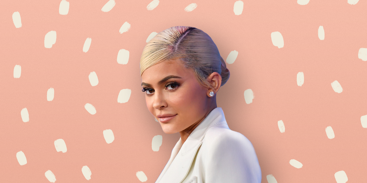 Kylie Jenner Files to Trademark “Rise and Shine” Cosmetics and Fashion,  Namesake Home Decor – The Hollywood Reporter