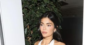 kylie jenner shows how she will age with tiktok beauty filter
