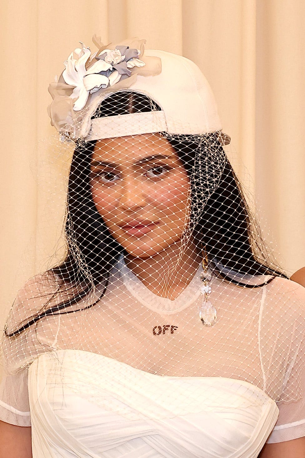 Kylie Jenner Wears Bridal Off White Dress At Met Gala 2022 