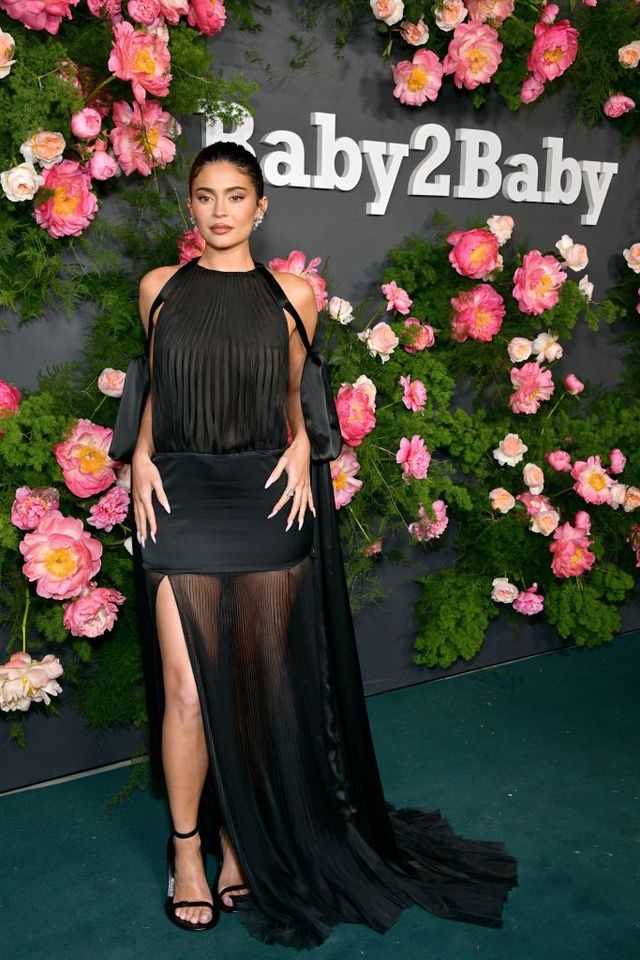 2022 baby2baby gala presented by paul mitchell red carpet