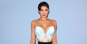 kylie jenner just shared a bts clip from the kardashians season 3