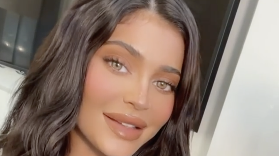 preview for The REAL Reason Kylie Jenner Sold 51% Of Kylie Cosmetics!