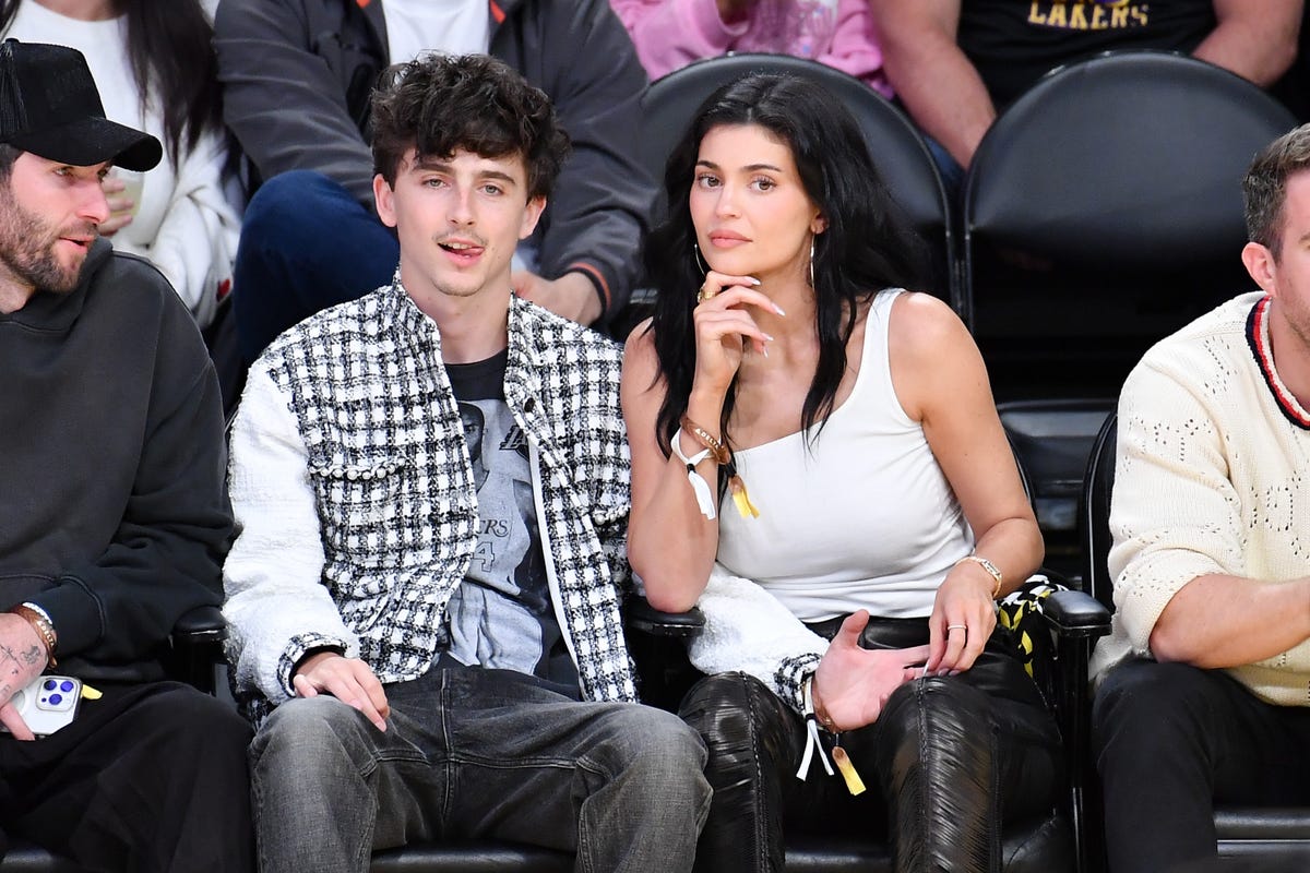 All The Signs That Kylie Jenner And Timothée Chalamet Will Finally Make ...