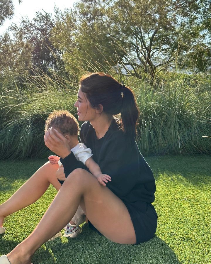 kylie jenner's photos with her son
