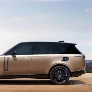 $5 Billion UK Battery Plant Signals EV Push for Jaguar Land Rover