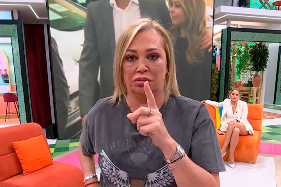 belen esteban en la familia de la tele
