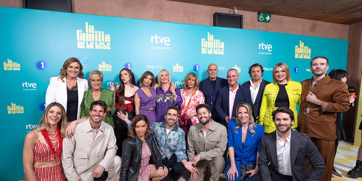Alejandra Herranz, presentadora del Telediario 1 presentadores de 'la familia de la tele'