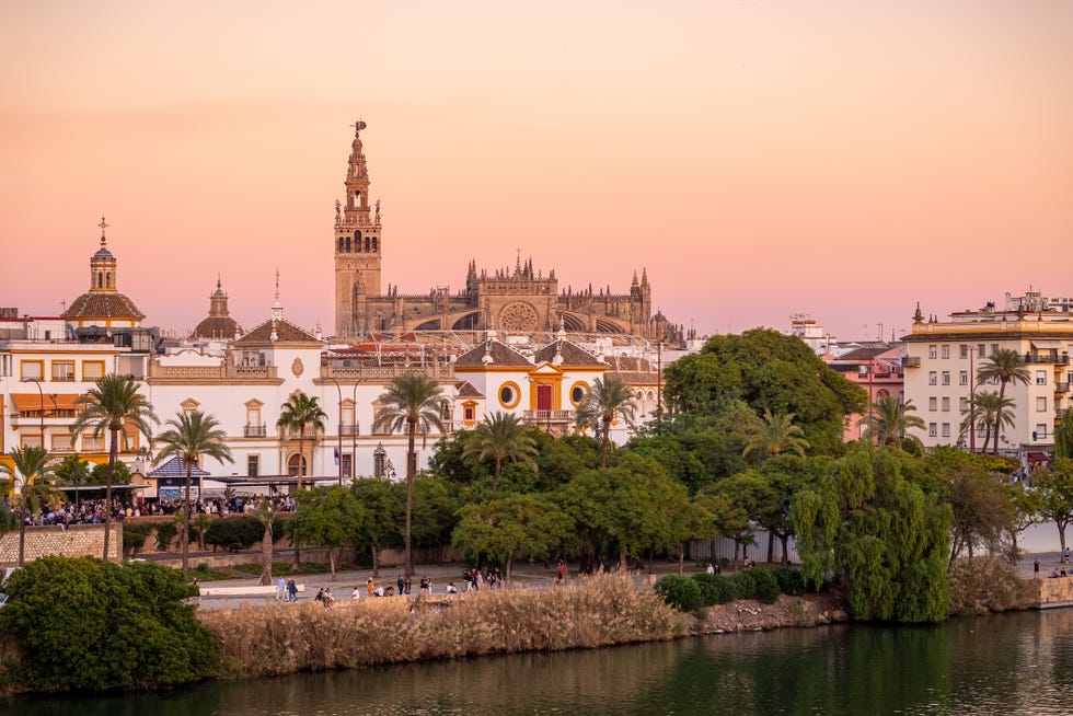 la giralda from triana at sunset sevilla