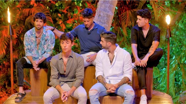 hoguera de los chicos en la isla de las tentaciones 5