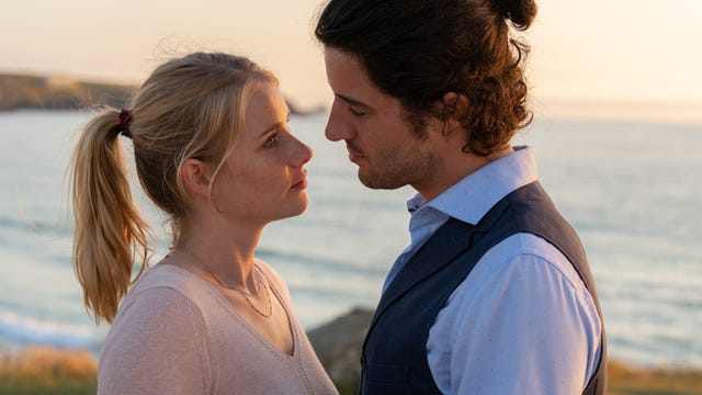 Emma Hausburg y Manuel Mairhofer en la película 'La novia de mi hermano' (Rosamunde Pilcher)