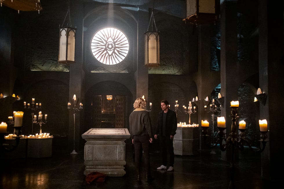 escena ritual en la serie