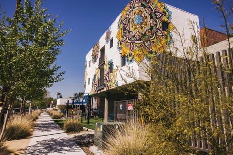 la placita cinco santa ana
