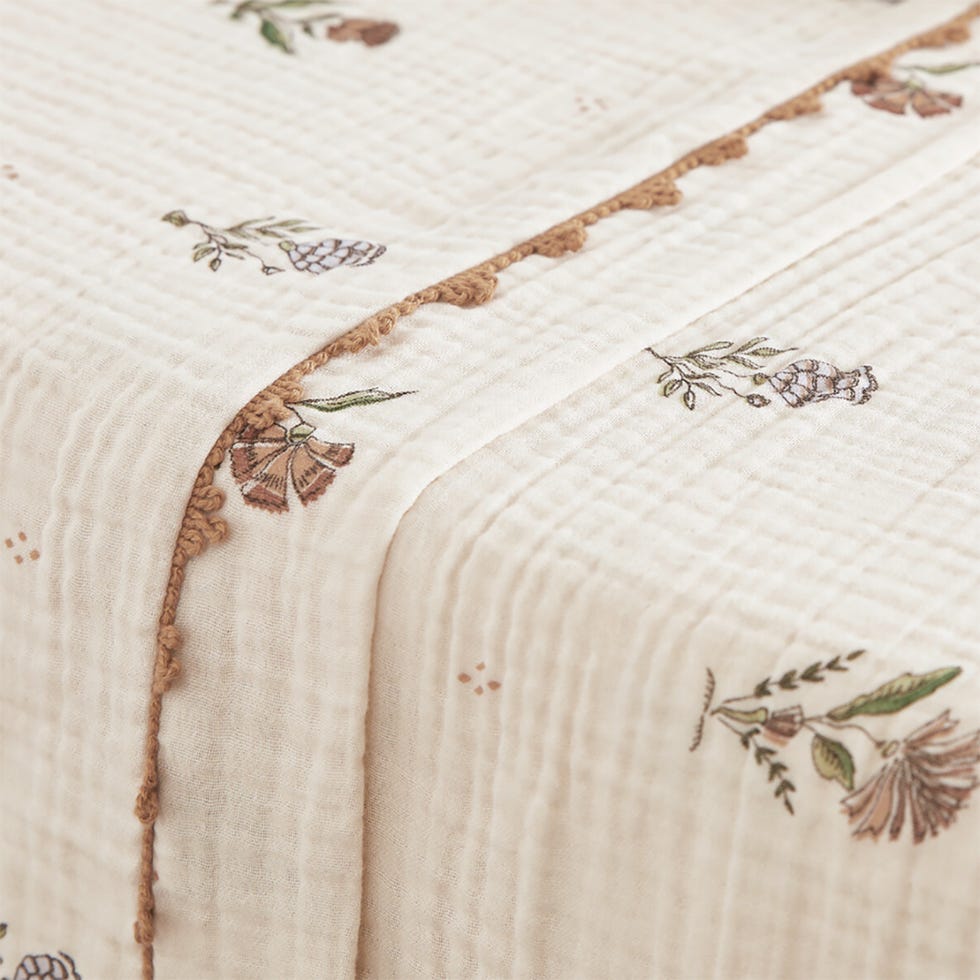 la redoute tiene la ropa de cama perfecta para el verano con unas preciosas sábanas de estampado floral hechas de un tejido tan ligero q