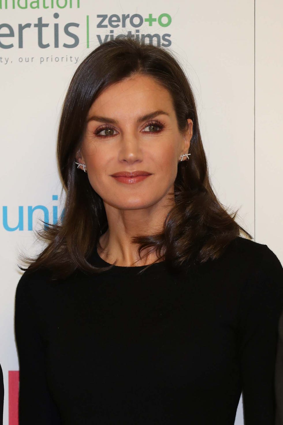 reina letizia repite look, reina letizia repite estilismo, reina letizia repite conjunto por tercera vez 