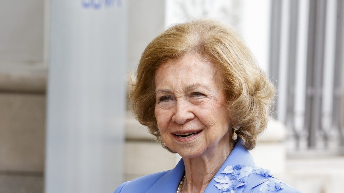 Pilar Eyre desvela el verdadero estado de salud de la reina Sofía, y no es nada esperanzador 14 Merca2.es Reflexiones sobre la soledad y la estrategia