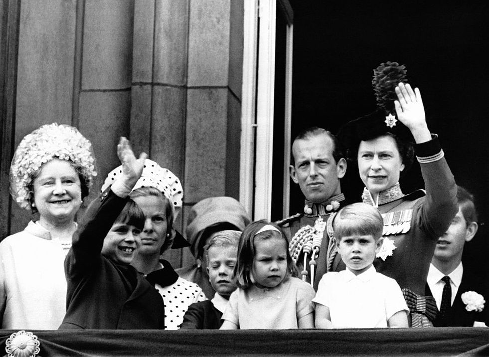 La Famille Royale Britannique Au Balcon De Buckingham