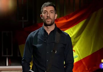 'la revuelta'