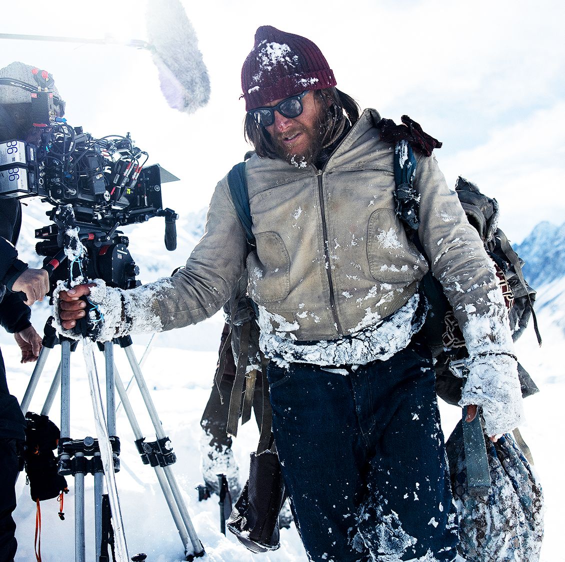 Así se hizo 'La sociedad de la nieve': las imágenes más espectaculares de  un rodaje que ha hecho historia en Netflix