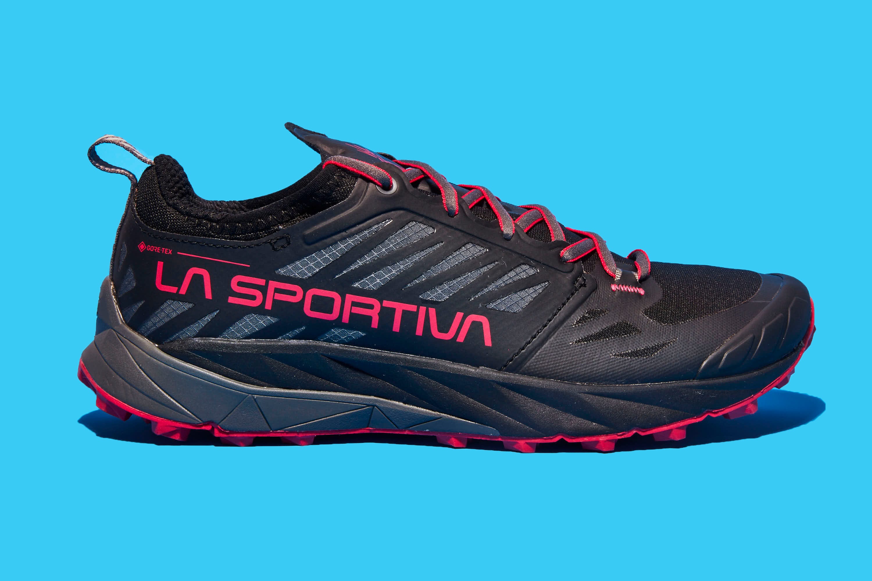 Shoe, Footwear, Running shoe, Outdoor shoe, Walking shoe, Black, Cross training shoe, Athletic shoe, Sneakers, Hiking shoe, 