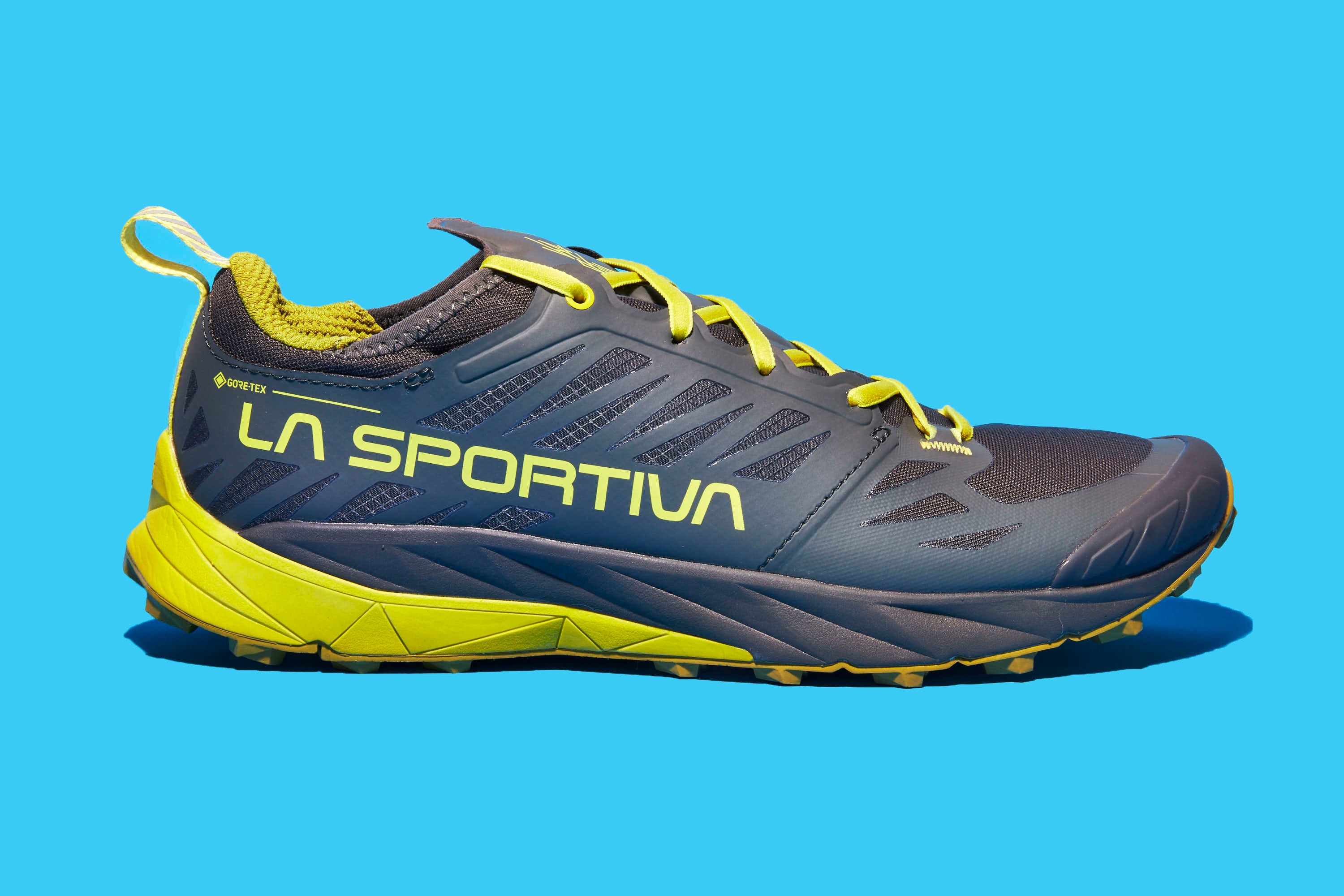 Shoe, Footwear, Outdoor shoe, Running shoe, Yellow, Walking shoe, Athletic shoe, Hiking shoe, Cross training shoe, Sneakers, 