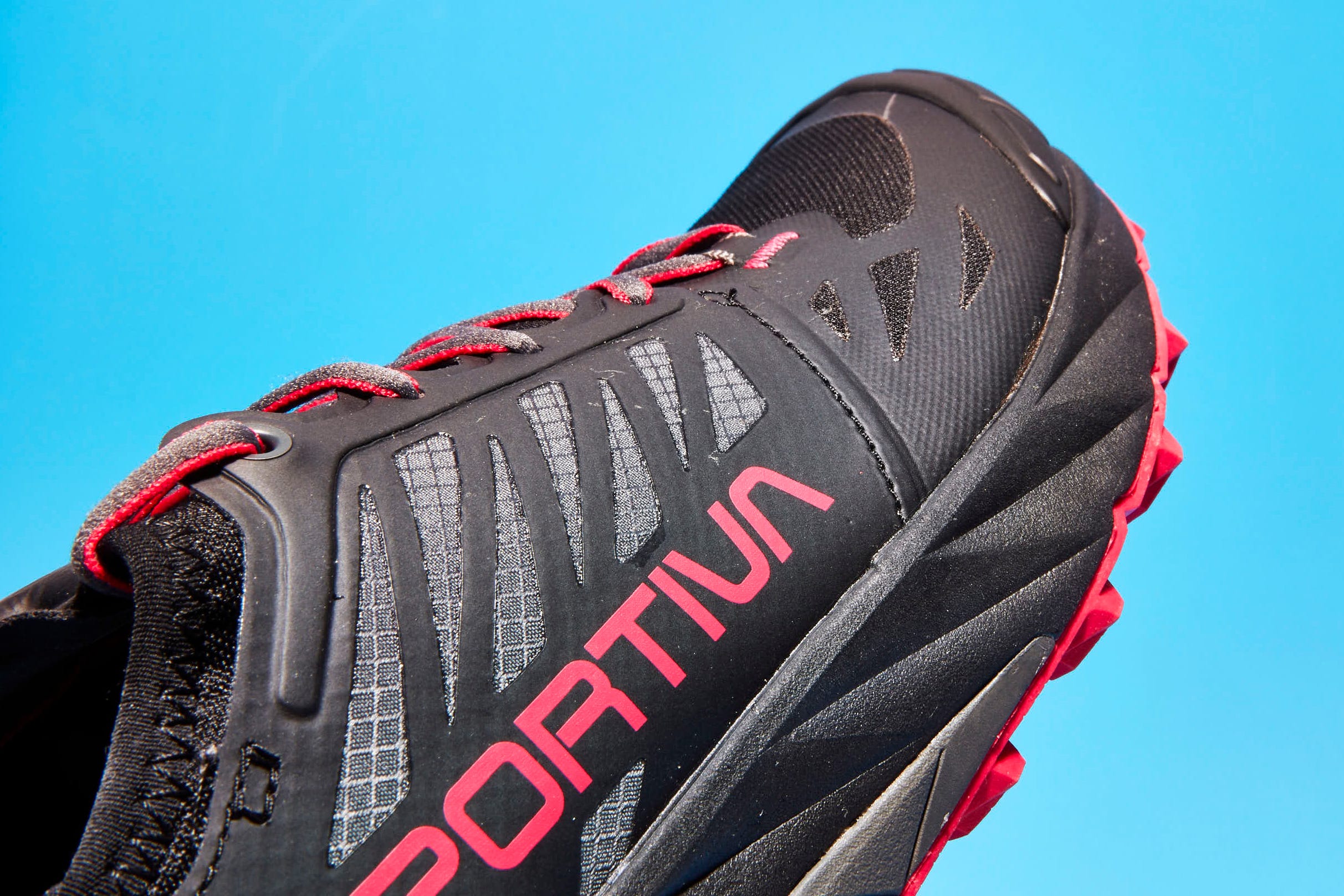 Footwear, Black, Shoe, Red, Outdoor shoe, Synthetic rubber, Athletic shoe, Carmine, Hiking boot, Sneakers, 