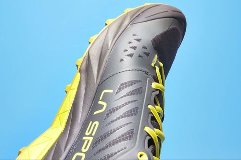 Yellow, Footwear, Synthetic rubber, Tire, Shoe, Bicycle tire, 