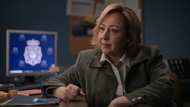 carmen machi en la pelicula de netflix 'la viuda negra'