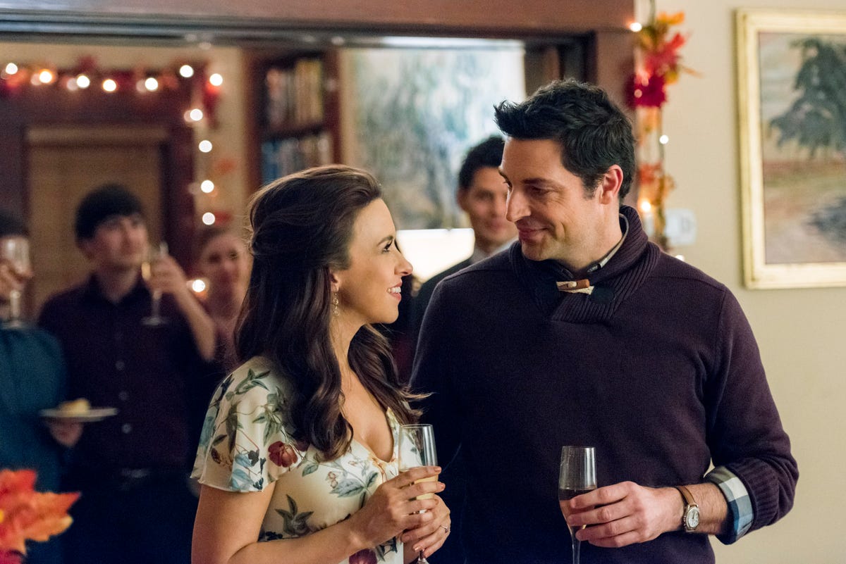 preview for This Inn Featured In Five Hallmark Channel Movies Is A Real Place You Can Visit