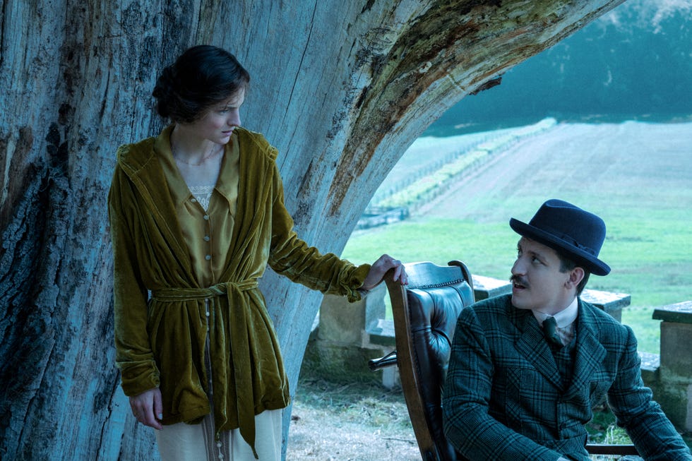 emma corrin, matthew duckett, lady chatterley's lover