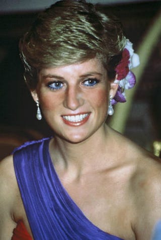 Lo stile di Lady Diana Lady Diana a Bangkok in visita ufficiale, 1988.