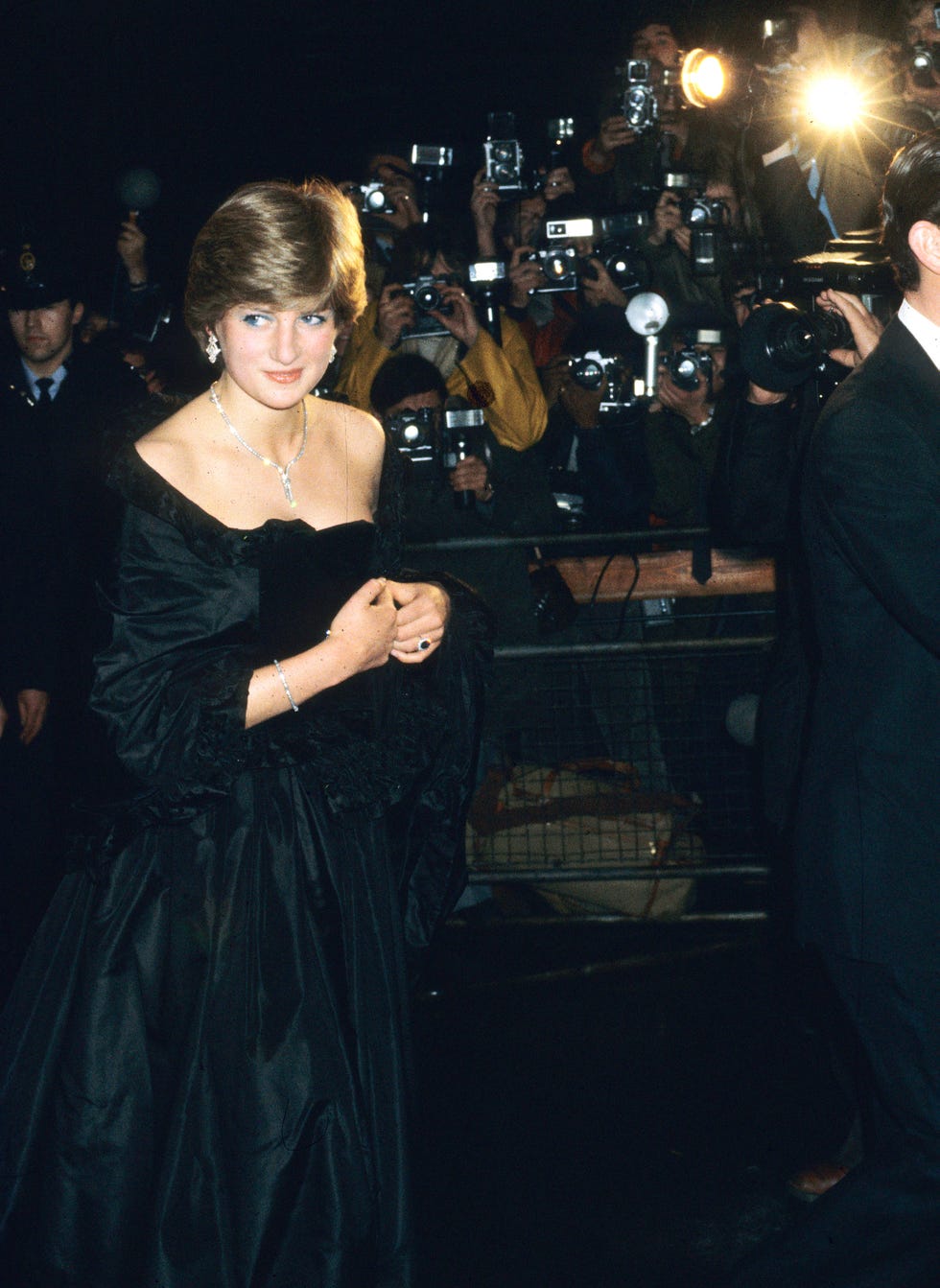 Princess diana shop black dress 1981