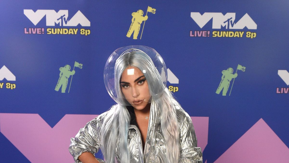 preview for Everything to Know About the 2022 VMAs