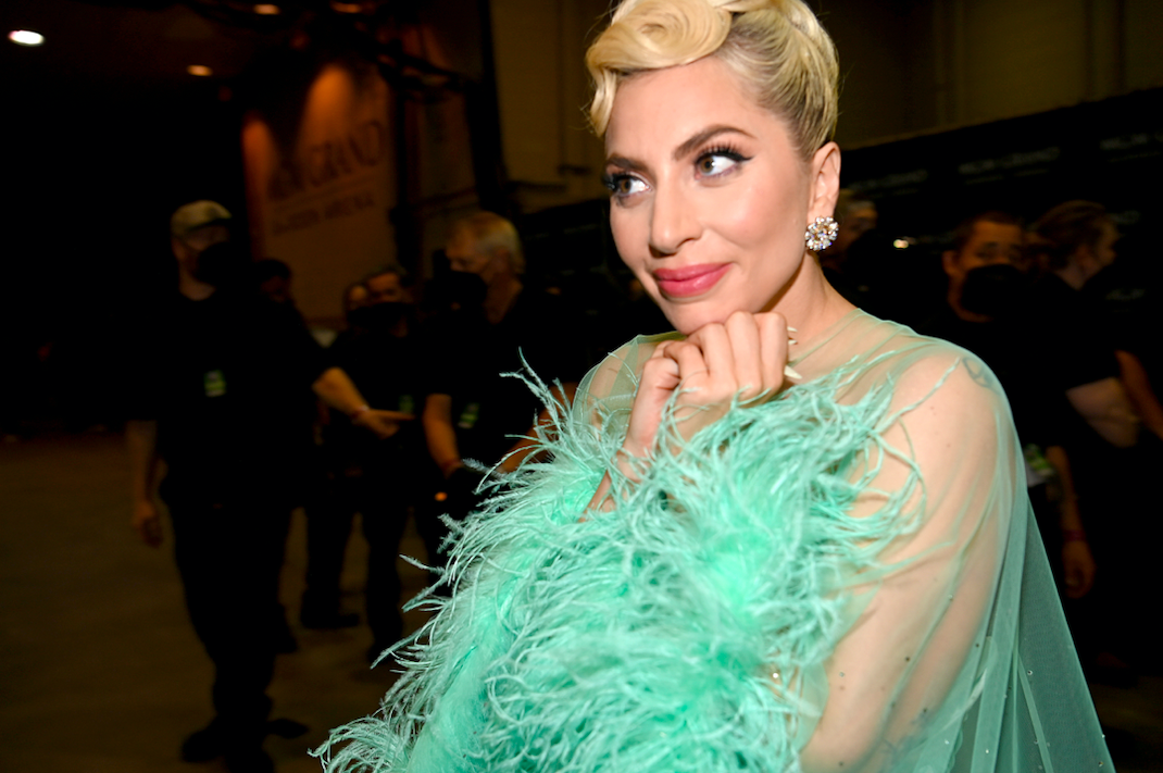 Lady Gaga Debuted a Chic Old Hollywood Lob