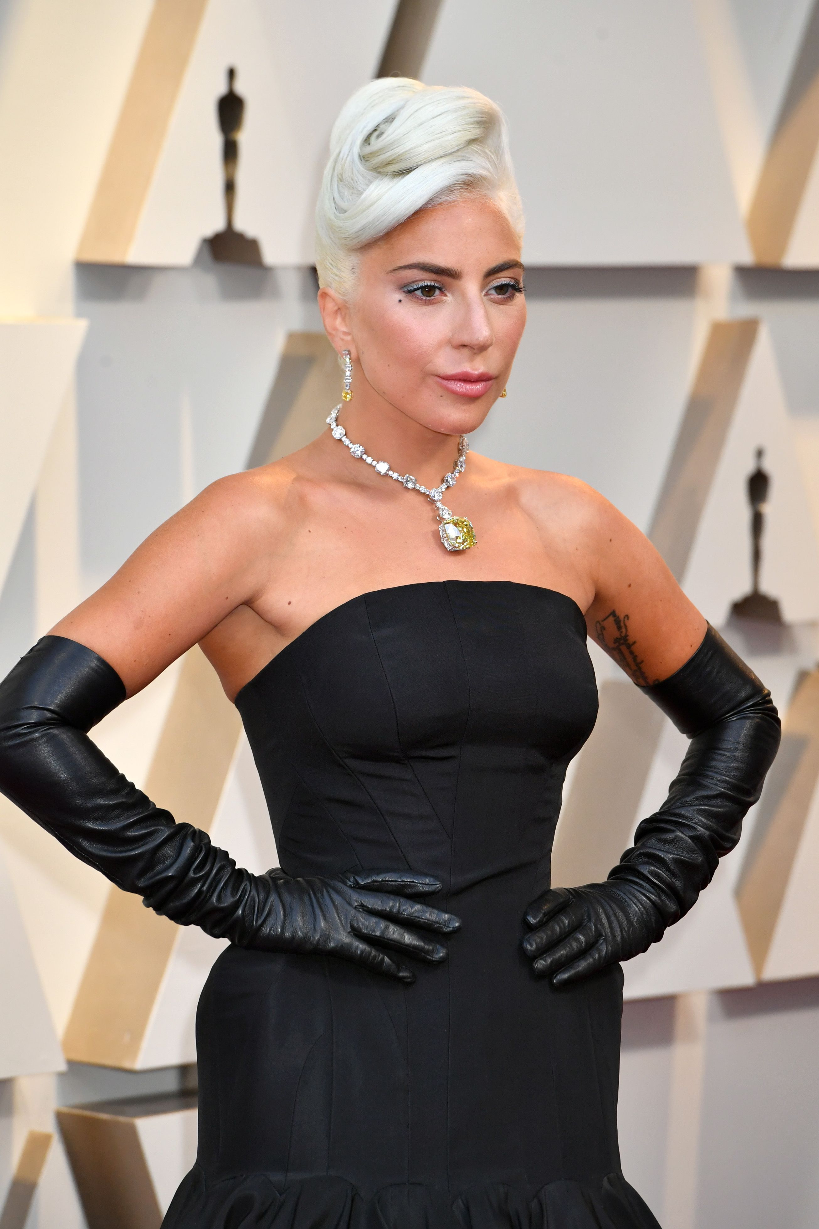 Lady gaga oscar dress cheap 2019