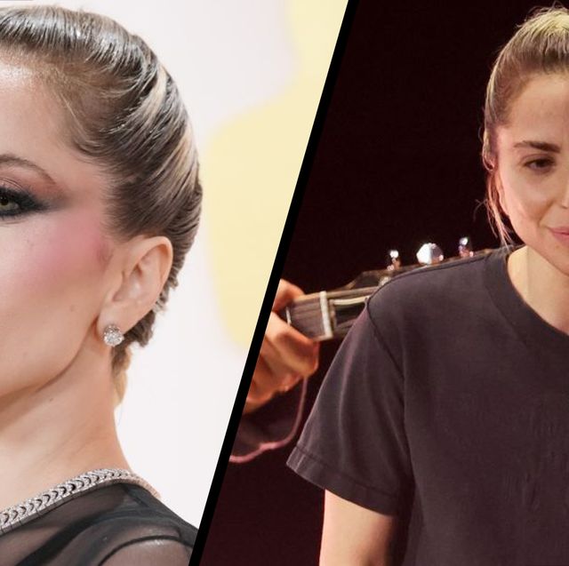 Lady Gaga removed her make-up for a raw performance at the Oscars