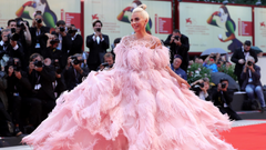 Lady Gaga Wears Schiaparelli Couture Ball Gown To Joe Biden S Inauguration