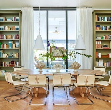 Casa en la urbanización La Finca en Madrid: comedor casa en la urbanización la finca en madrid: comedor