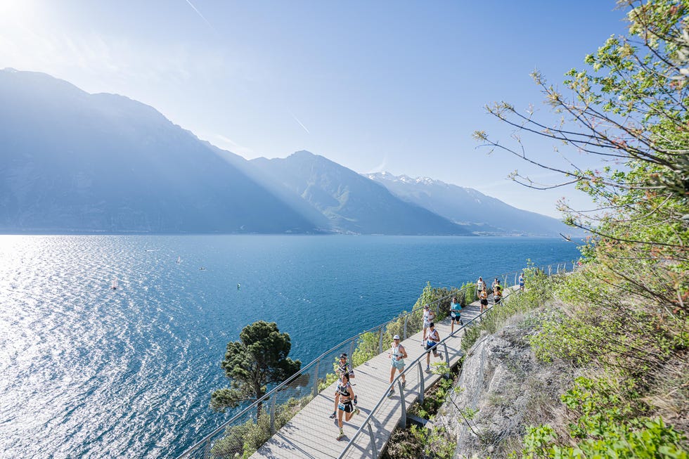 passaggio maratona lake garda 42