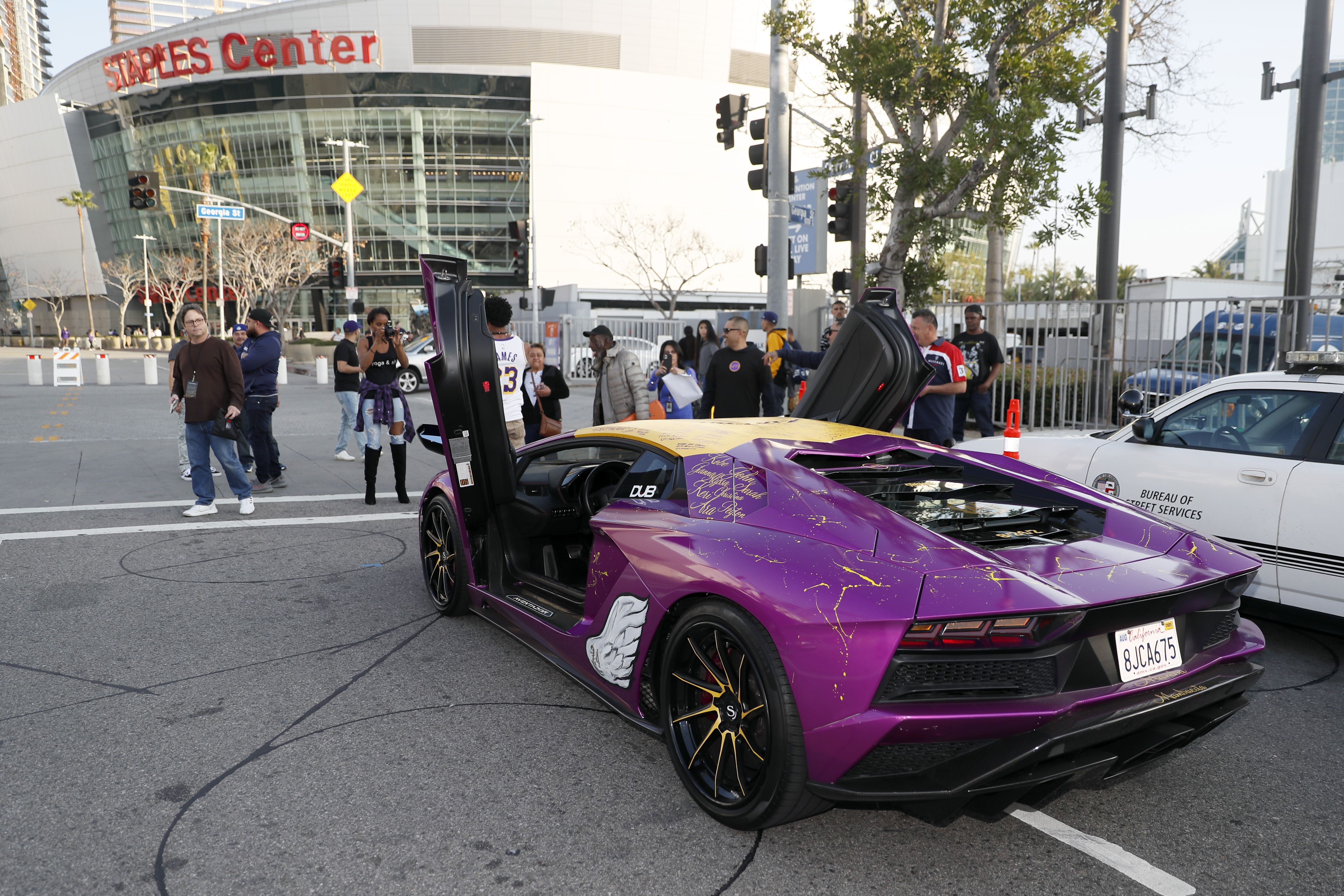 coches de kobe bryant 2023