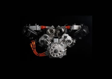 lamborghini hybrid v8 lead image