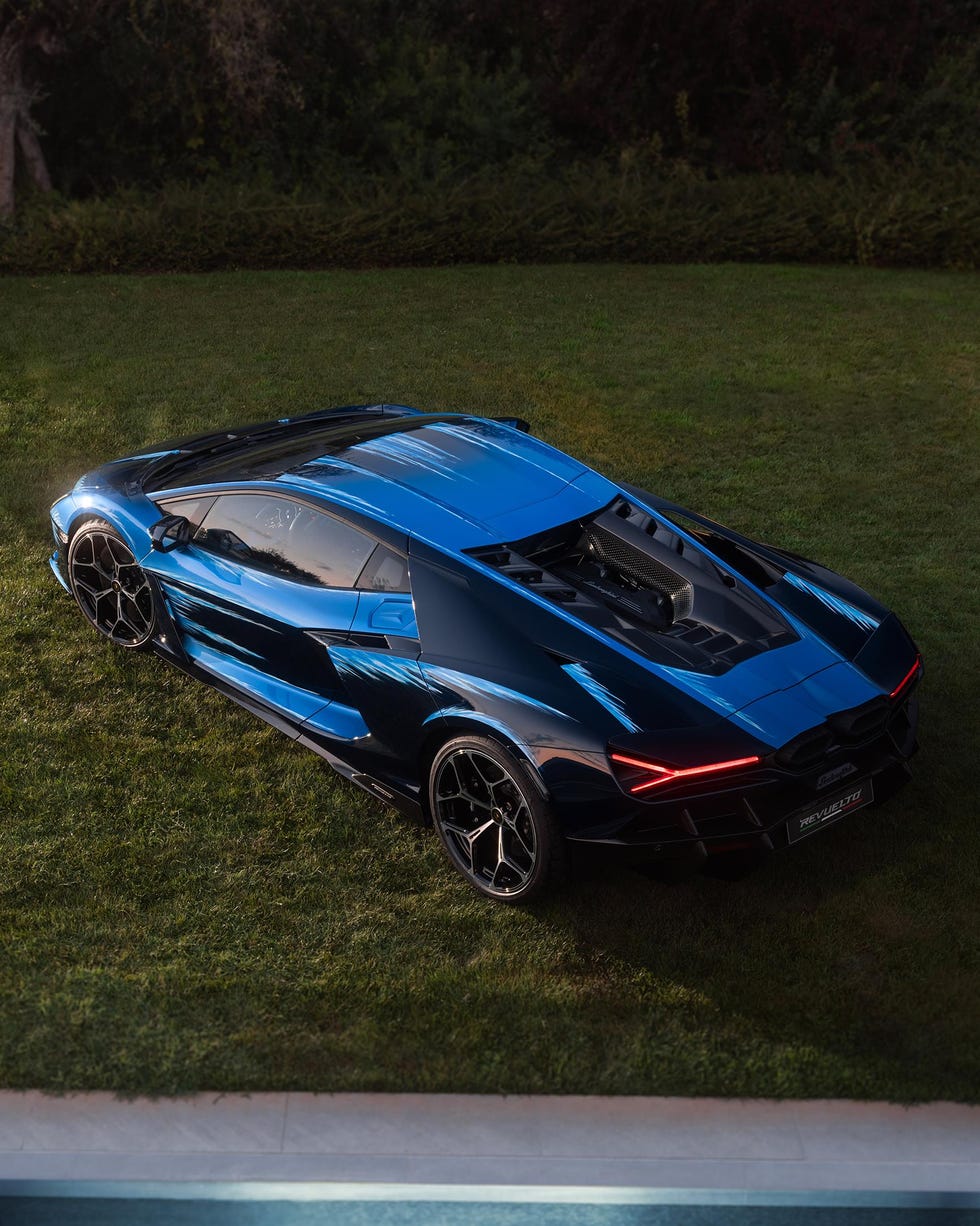 Lamborghini Revuelto Opera Unica lamborghini revuelto opera unica