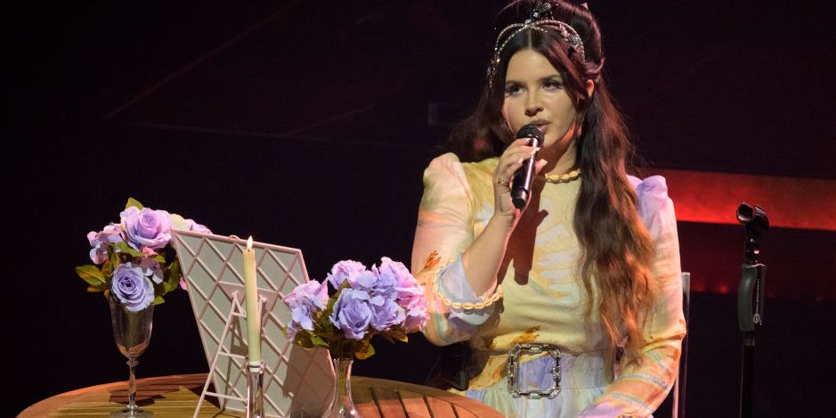 Lana Del Rey Heads Back to the Coachella Stage