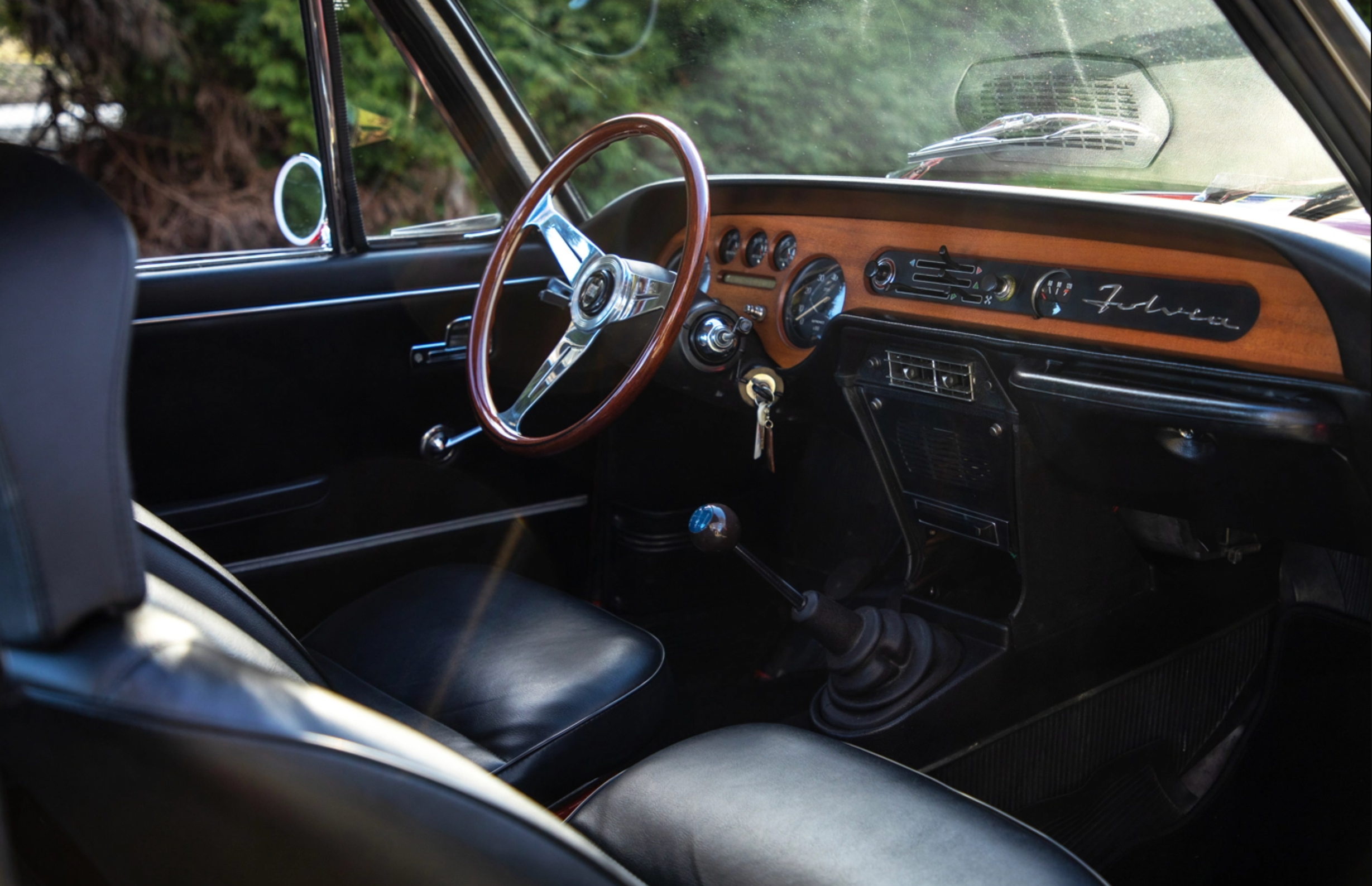 lancia fulvia interior