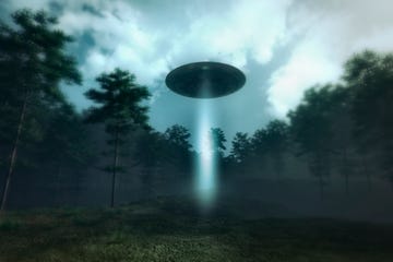 ufo landing in meadow