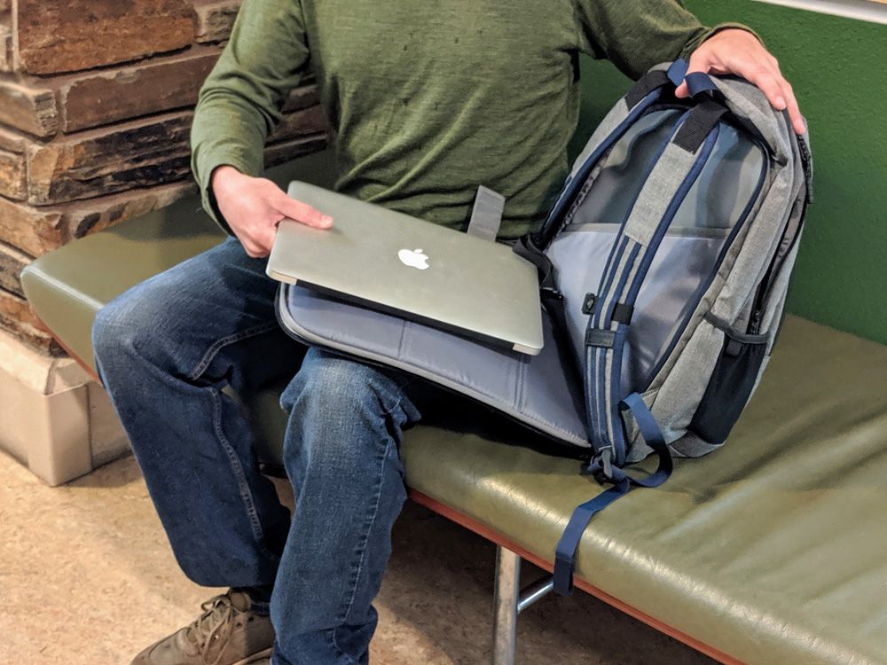 Cruiser All-Purpose Laptop Bag - Black – Mai Soli